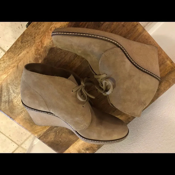 J. Crew MacAlister Suede Wedge Boots Beige - Picture 3 of 8